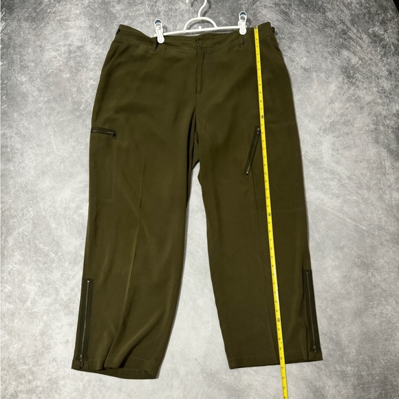 AUGUST MAX SILK SET. Green. Size 4 Plus - Picture 2 of 14